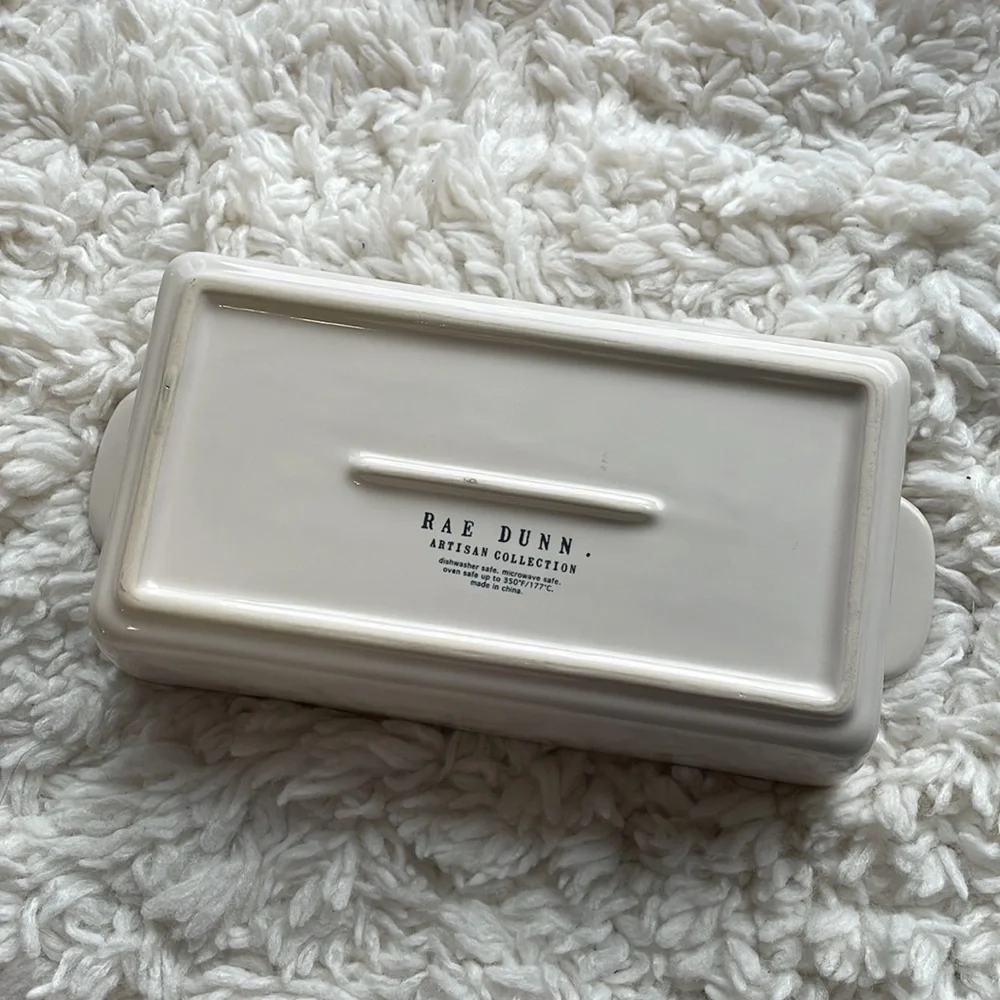 Rae Dunn this pan